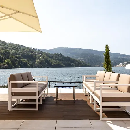 Douro Porto Antigo Cinfães