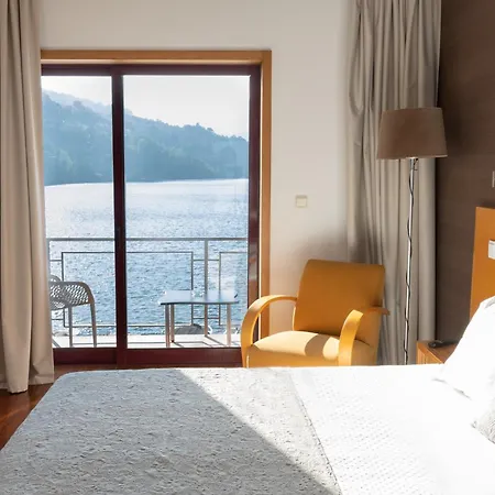 Douro Porto Antigo Hotell 4*