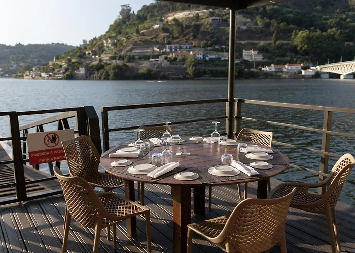 Douro Porto Antigo מלון צ'ינפאס