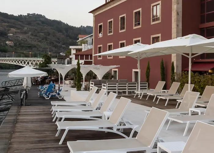 Douro Porto Antigo 호텔 친파에스