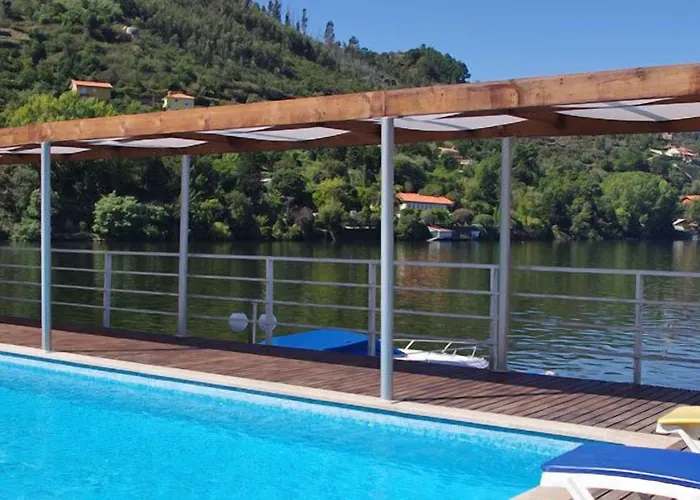 Douro Porto Antigo מלון צ'ינפאס