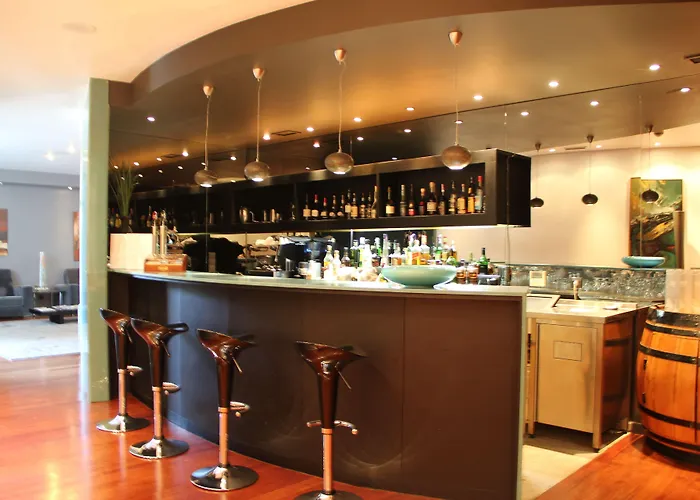 מלון Douro Porto Antigo 4*